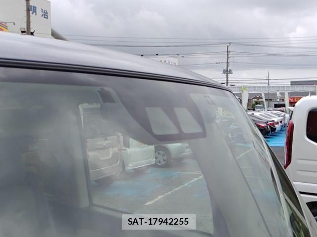 Daihatsu TANTO 2021-12 8686734-25