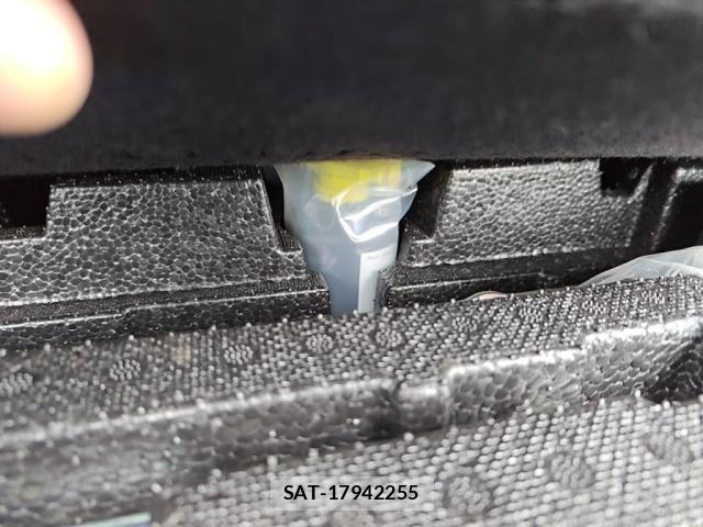 Daihatsu TANTO 2021-12 8686734-29