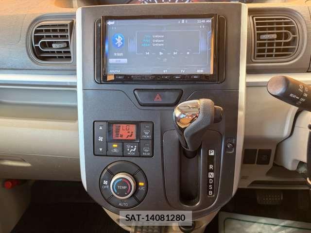 Daihatsu TANTO 2013-10 8686741-9