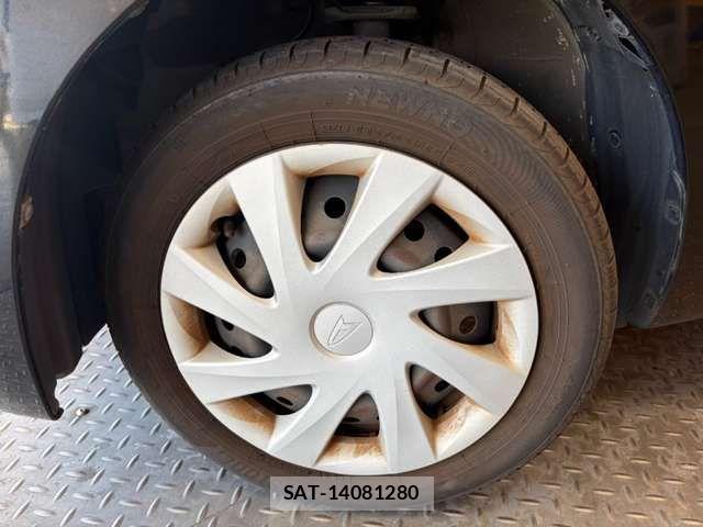 Daihatsu TANTO 2013-10 8686741-17