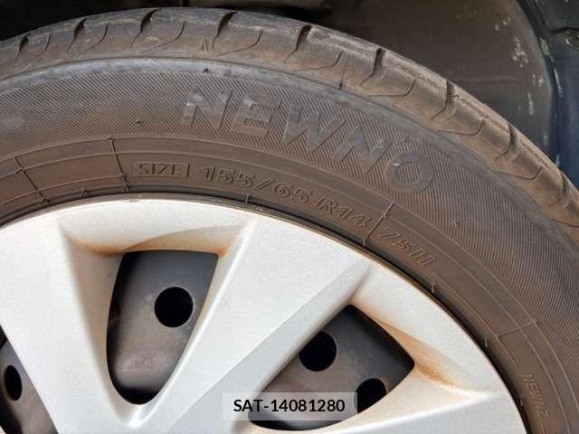Daihatsu TANTO 2013-10 8686741-18