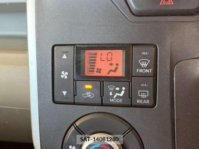 Daihatsu TANTO 2013-10 8686741-8