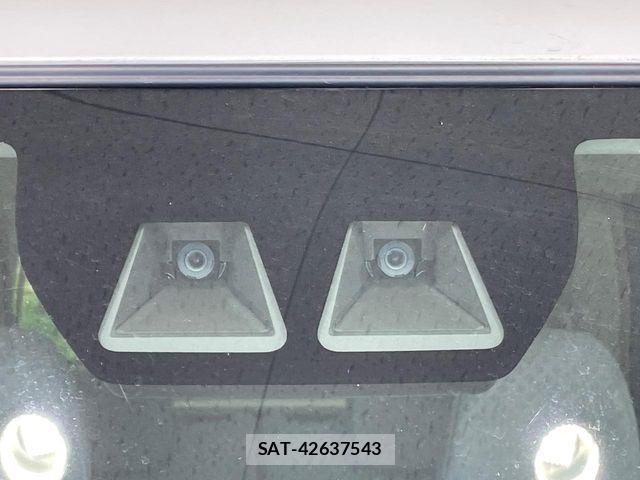 Daihatsu TANTO 2021-05 8686730-5