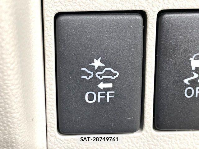 Daihatsu TANTO 2014-01 8686740-5