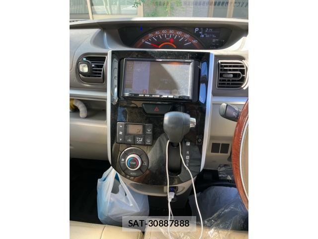 Daihatsu TANTO 2017-10 8746259-21
