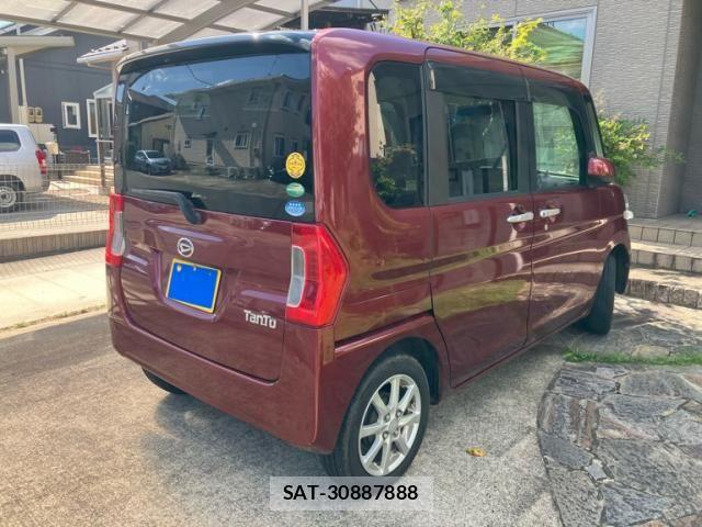 Daihatsu TANTO 2017-10 8746259-3