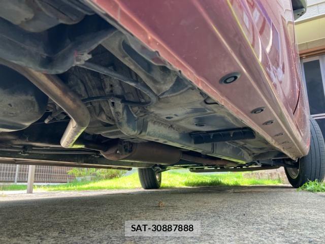 Daihatsu TANTO 2017-10 8746259-8