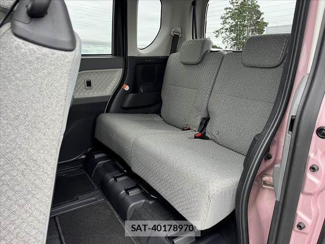 Daihatsu TANTO 2020-07 8746234-17