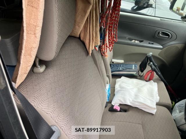 Daihatsu TANTO 2011-12 8744047-7