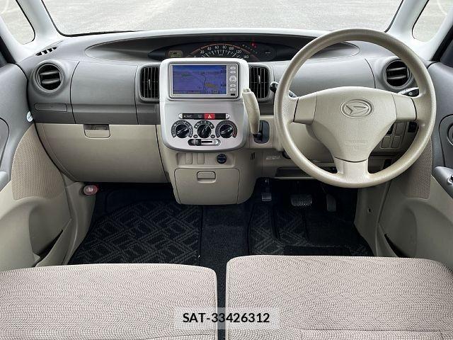 Daihatsu TANTO 2011-10 8746255-1