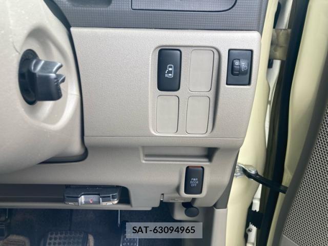 Daihatsu TANTO 2009-10 8746262-16