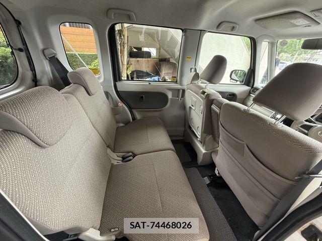 Daihatsu TANTO 2017-06 8746253-11