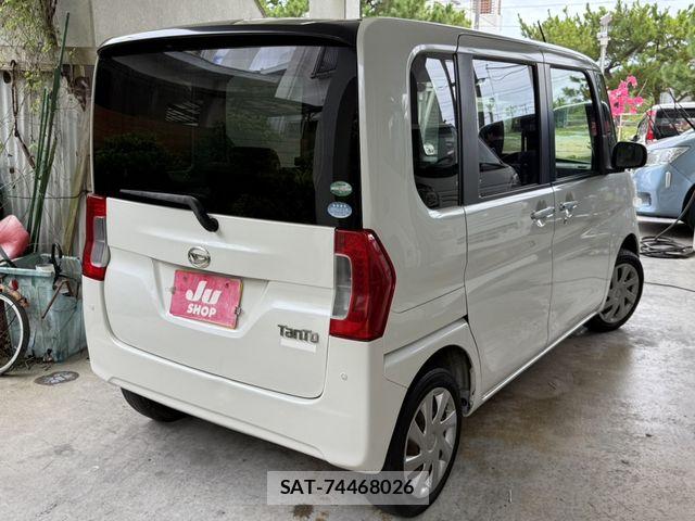 Daihatsu TANTO 2017-06 8746253-3