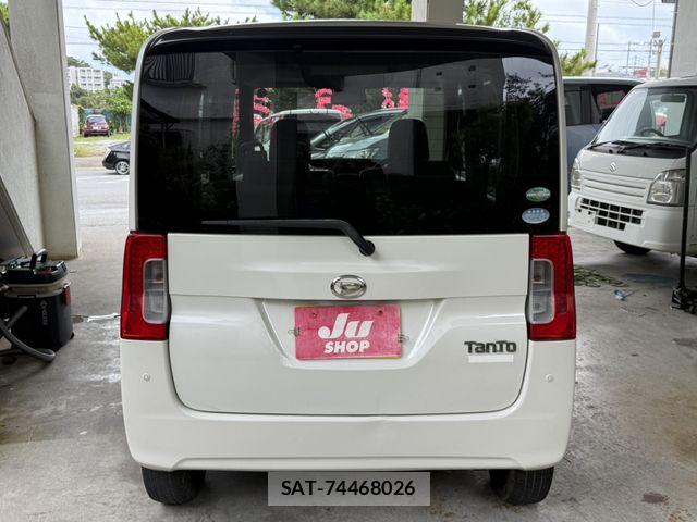 Daihatsu TANTO 2017-06 8746253-4