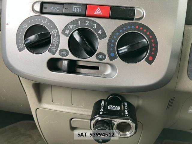 Daihatsu TANTO 2009-09 8746260-16