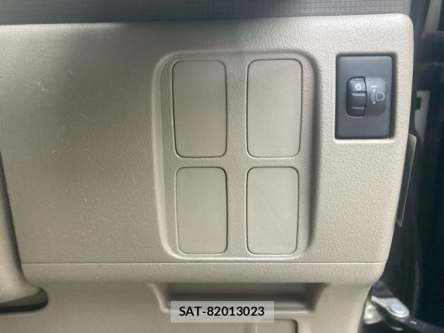 Daihatsu TANTO 2009-09 8746264-18