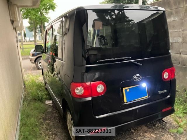 Daihatsu TANTO 2005-04 8782299-3