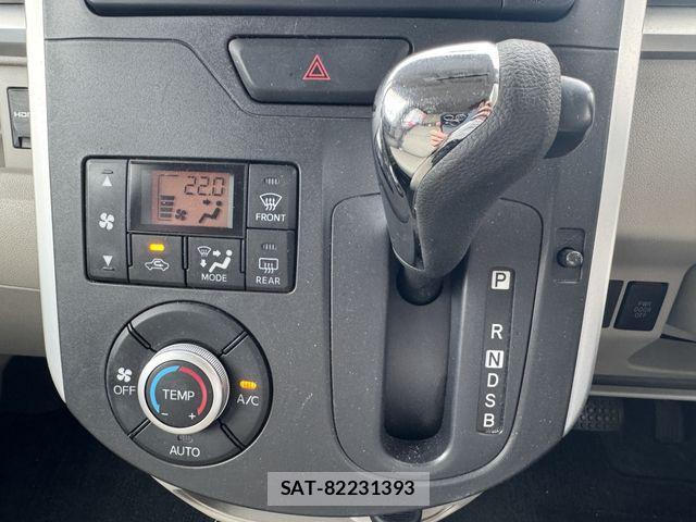 Daihatsu TANTO 2015-02 8782278-14