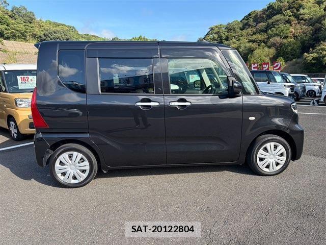 Daihatsu TANTO 2022-02 8797686-9