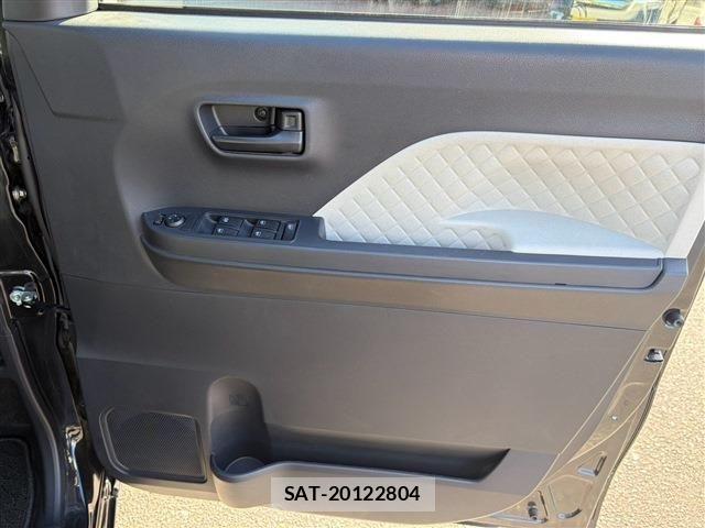 Daihatsu TANTO 2022-02 8797686-27