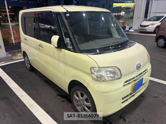 Daihatsu TANTO 2011-09 8797700-1