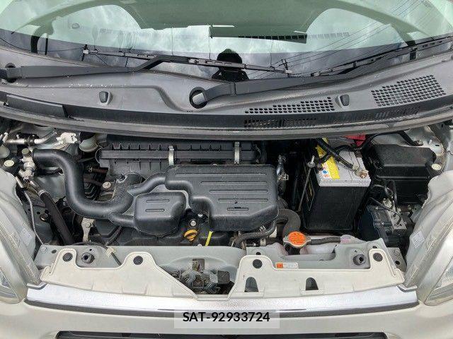 Daihatsu TANTO 2017-09 8797688-28