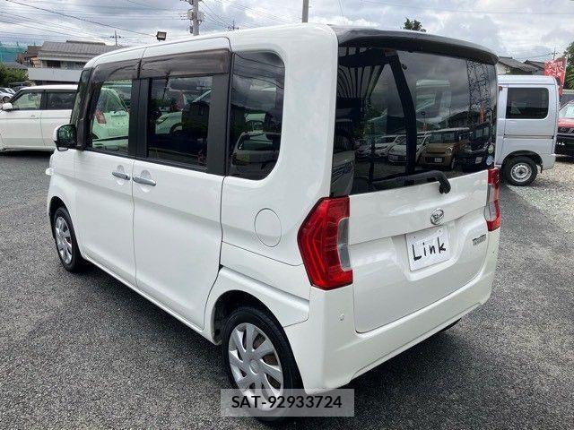Daihatsu TANTO 2017-09 8797688-6