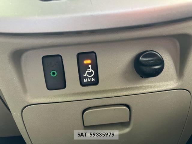 Daihatsu TANTO 2013-06 8797697-14