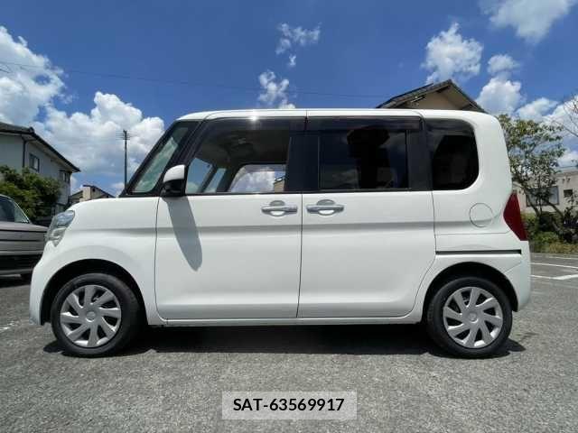 Daihatsu TANTO 2014-02 8797687-13
