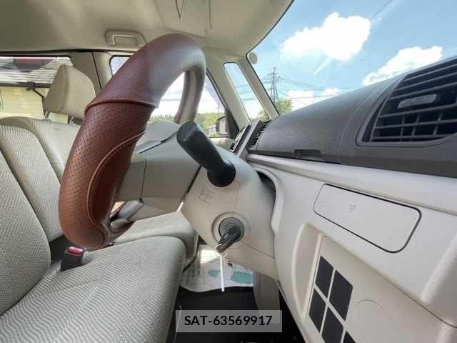 Daihatsu TANTO 2014-02 8797687-15