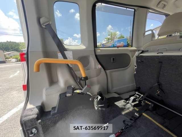Daihatsu TANTO 2014-02 8797687-3