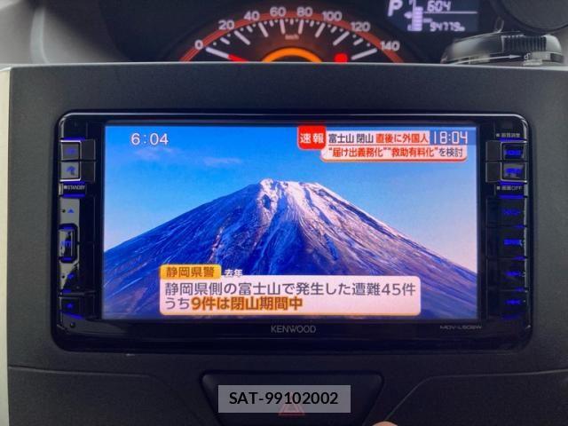 Daihatsu TANTO 2015-10 8797693-20