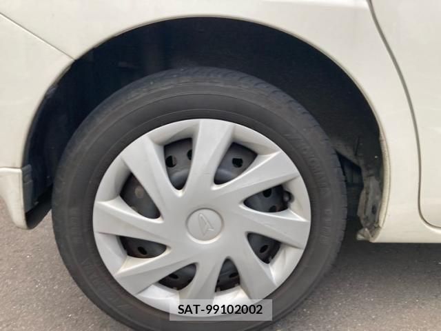 Daihatsu TANTO 2015-10 8797693-4
