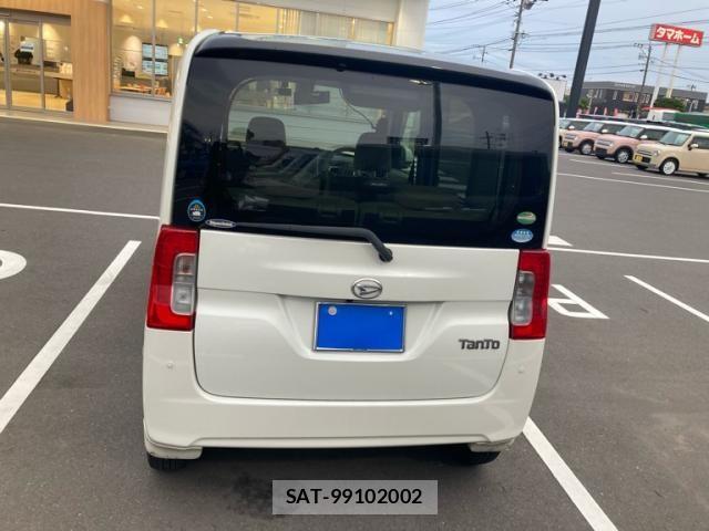 Daihatsu TANTO 2015-10 8797693-8
