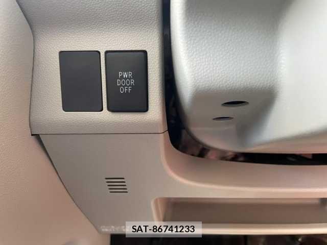 Daihatsu TANTO 2016-03 8797691-11