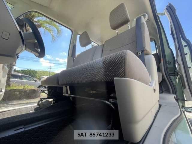 Daihatsu TANTO 2016-03 8797691-15