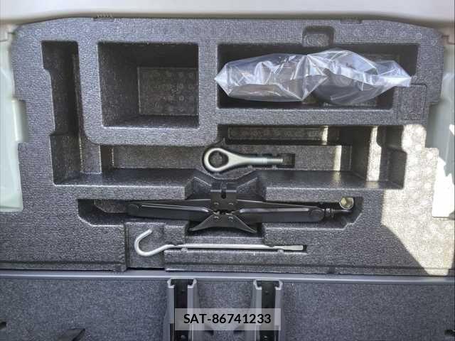 Daihatsu TANTO 2016-03 8797691-19