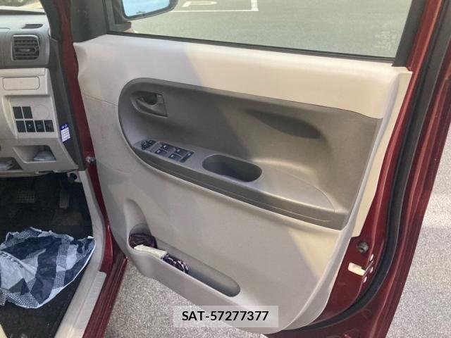 Daihatsu TANTO 2016-07 8797696-13