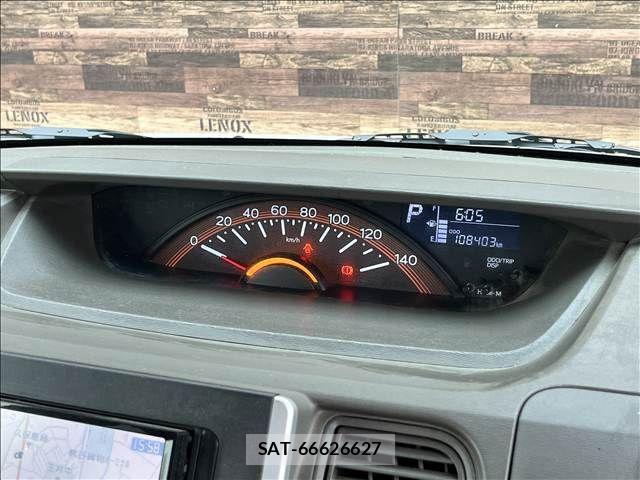 Daihatsu TANTO 2015-12 8831964-14