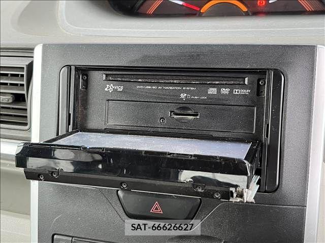 Daihatsu TANTO 2015-12 8831964-27