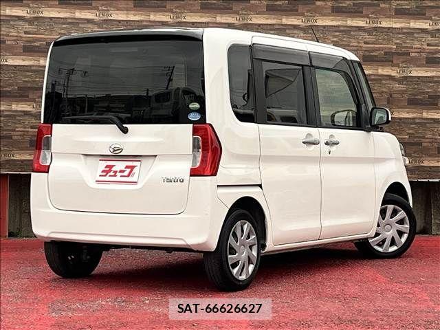 Daihatsu TANTO 2015-12 8831964-4