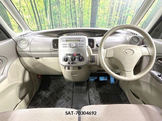 Daihatsu TANTO 2012-03 8831972-1