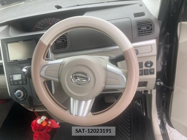 Daihatsu TANTO 2013-11 8831973-11
