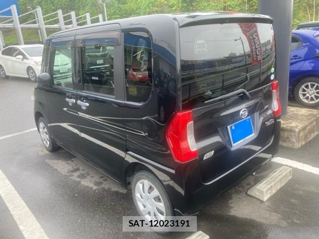 Daihatsu TANTO 2013-11 8831973-3
