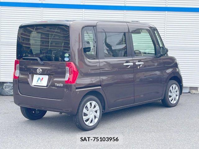Daihatsu TANTO 2018-12 8831953-16
