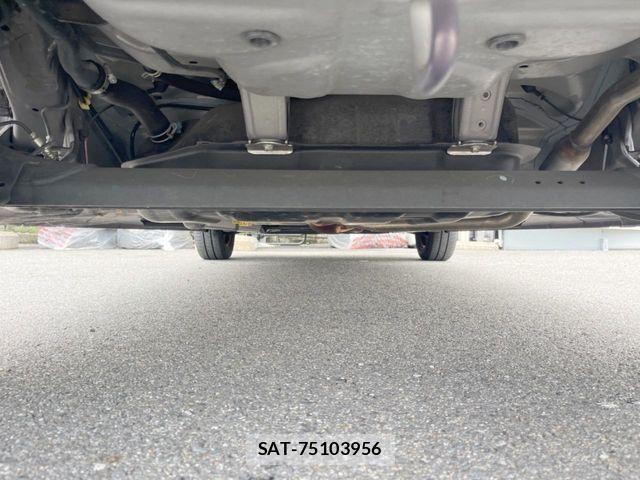 Daihatsu TANTO 2018-12 8831953-18