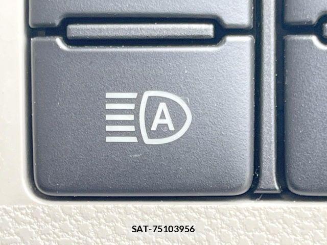 Daihatsu TANTO 2018-12 8831953-5
