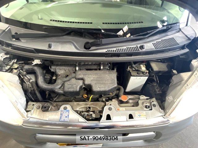 Daihatsu TANTO 2015-09 8831970-18