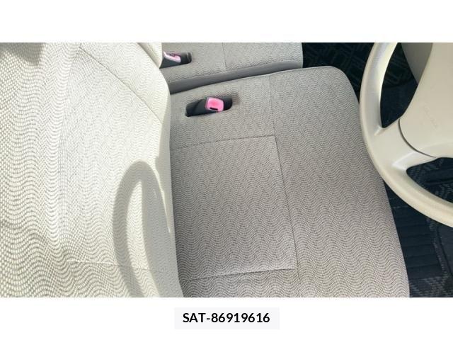 Daihatsu TANTO 2011-05 8831974-5