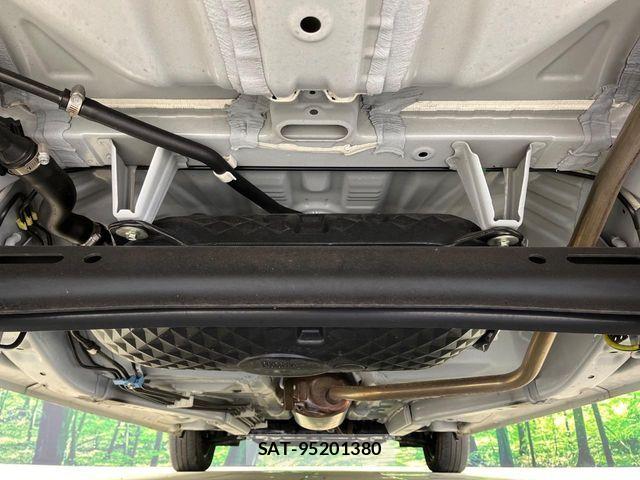 Daihatsu TANTO 2025-04 8831951-18